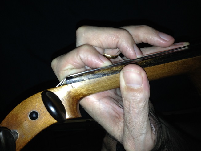 LH-Thumb opposite F2