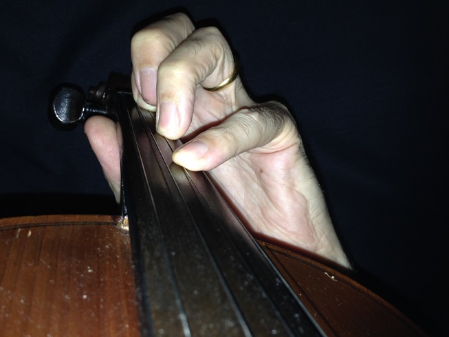 LH-turned thumb & hand